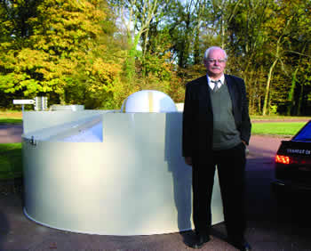 Milan S . Dimitrijević